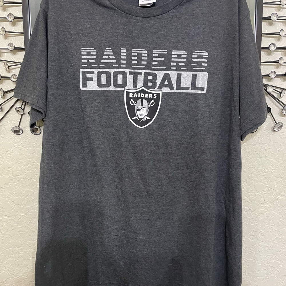 Raiders Football Graphic T-Shirt men’s size xl like new